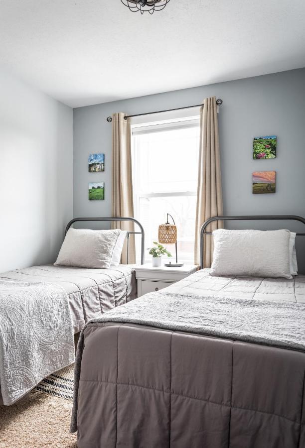 Hébergement de vacances “hygge” 3bdr Townhouse, Close To Beach, Park & Wineries! Traverse City