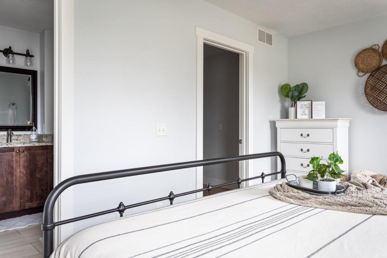 “hygge” 3bdr Townhouse, Close To Beach, Park & Wineries! *