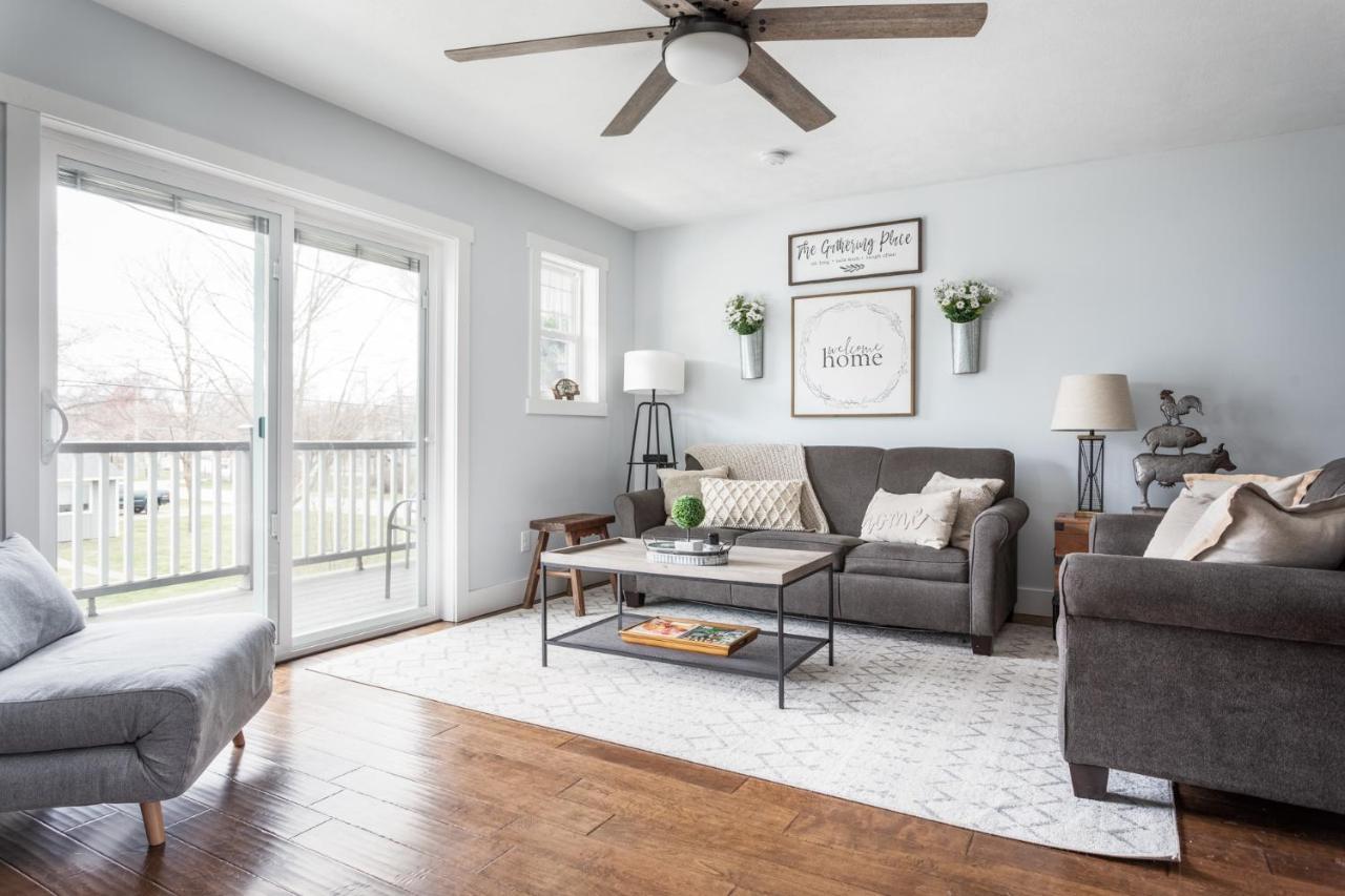 Hébergement de vacances “hygge” 3bdr Townhouse, Close To Beach, Park & Wineries! Traverse City